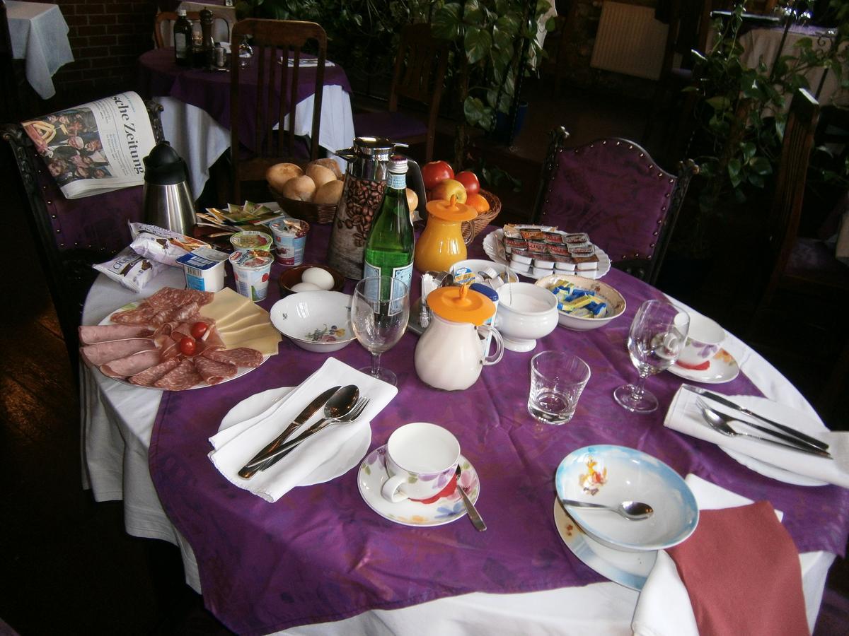 Ristorante Hotel Torino ツァイツ エクステリア 写真